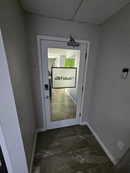 More Photos Of 163 E Morse Blvd, Winter Park Storefront Retail Office For Lease