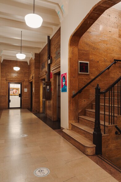 More Photos Of 122 E 7th St, Los Angeles Loft Creative Space For Lease