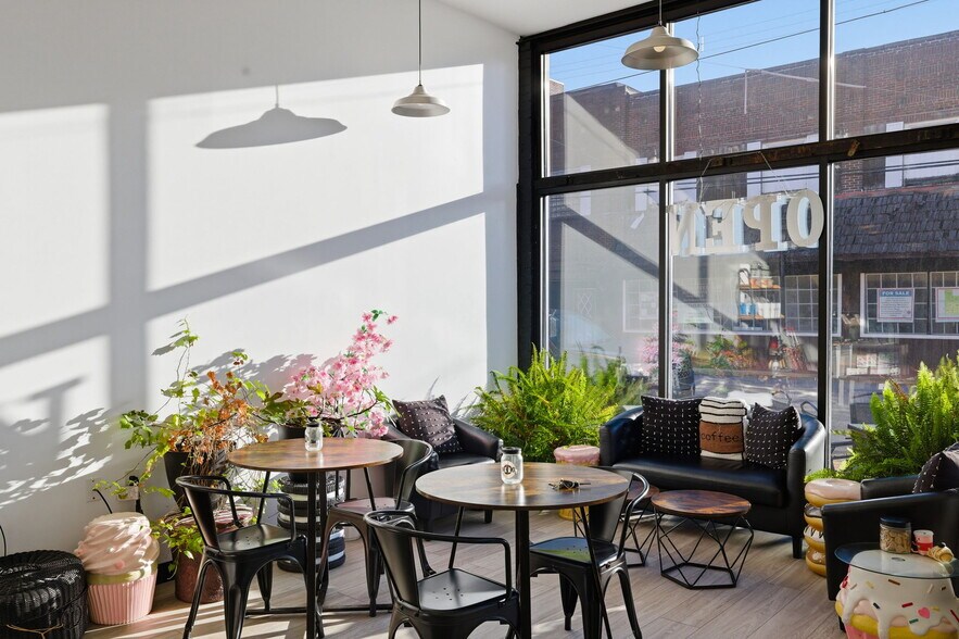 More Photos Of 1219 Merchant St, Ambridge Flex For Sale