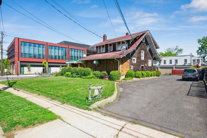 More Photos Of 86 N Gaston Ave, Somerville Restaurant For Sale