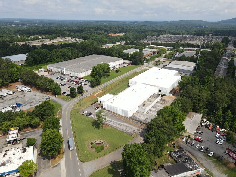 More Photos Of 1420 Redi Rd, Cumming Warehouse For Lease