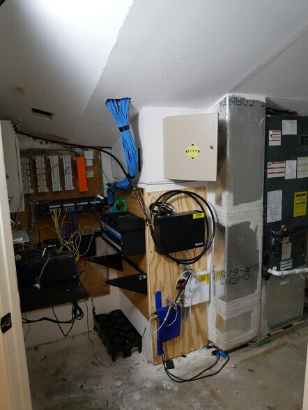 More Photos Of 496 Medlock Rd, Decatur Office Residential For Lease