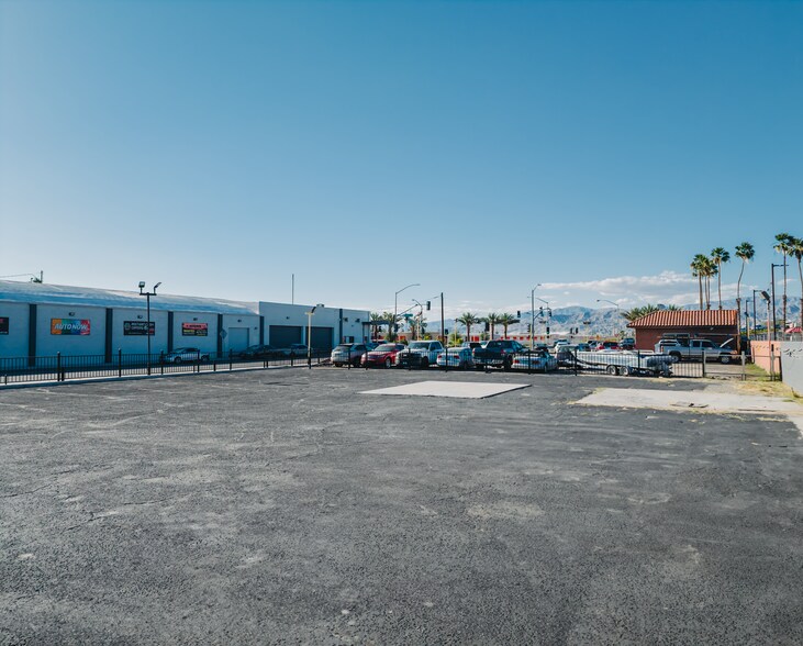More Photos Of 83373-83407 State Highway 111, Indio Auto Dealership For Lease