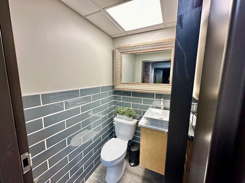 More Photos Of 1144 N St. Francis, Wichita Medical For Sale