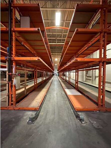 More Photos Of 725 Southbridge St, Worcester Warehouse For Lease