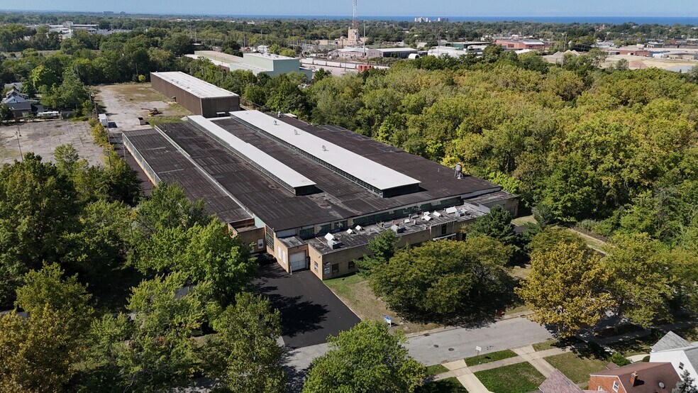 More Photos Of 1500 E 219th St, Euclid Manufacturing For Sale