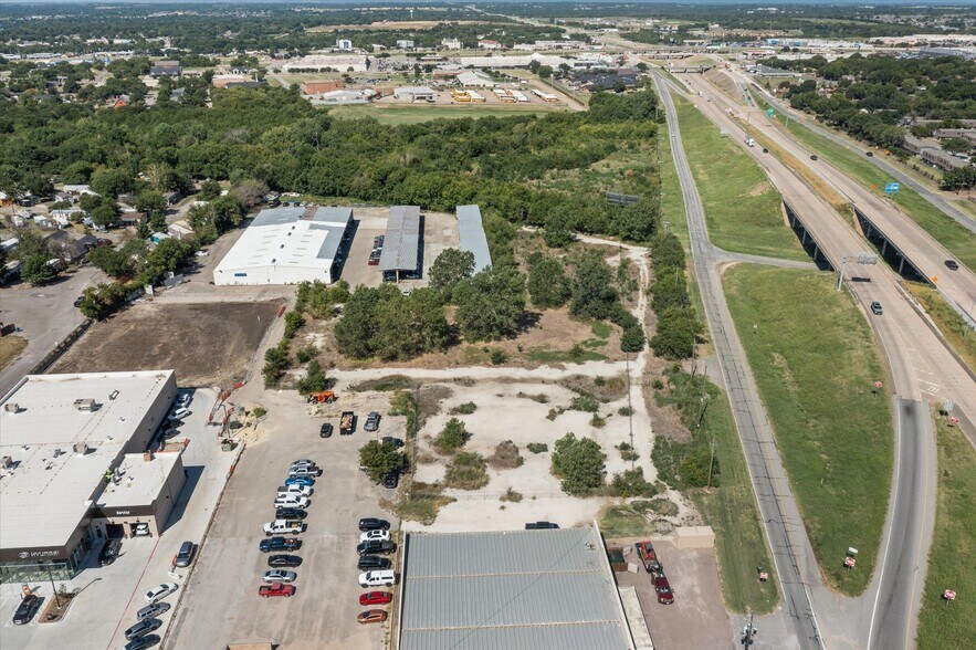 More Photos Of 2510 Texoma Pky, Sherman Land For Sale