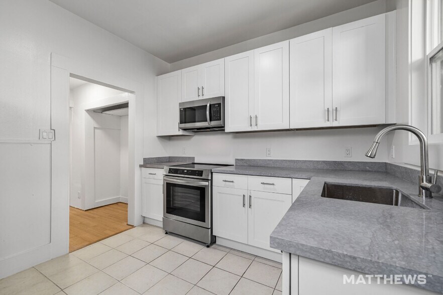 More Photos Of 462-466 Linden St, San Francisco Apartments For Sale