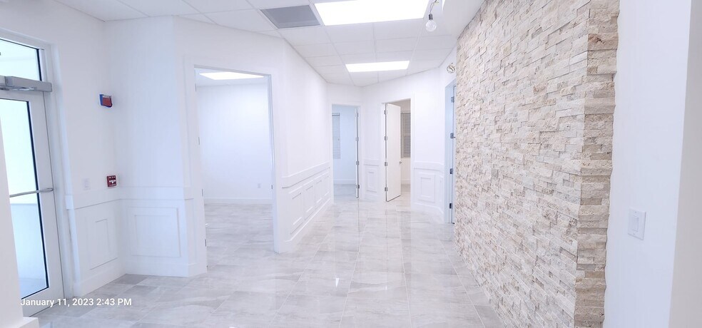 More Photos Of 540 NW University, Port Saint Lucie Office Residential For Sale