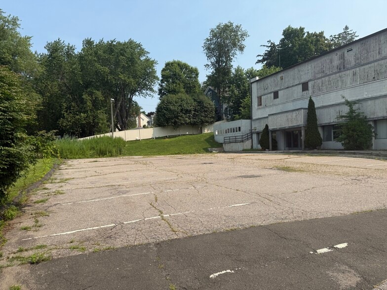 More Photos Of 3 Main St, Newtown Daycare Center For Sale