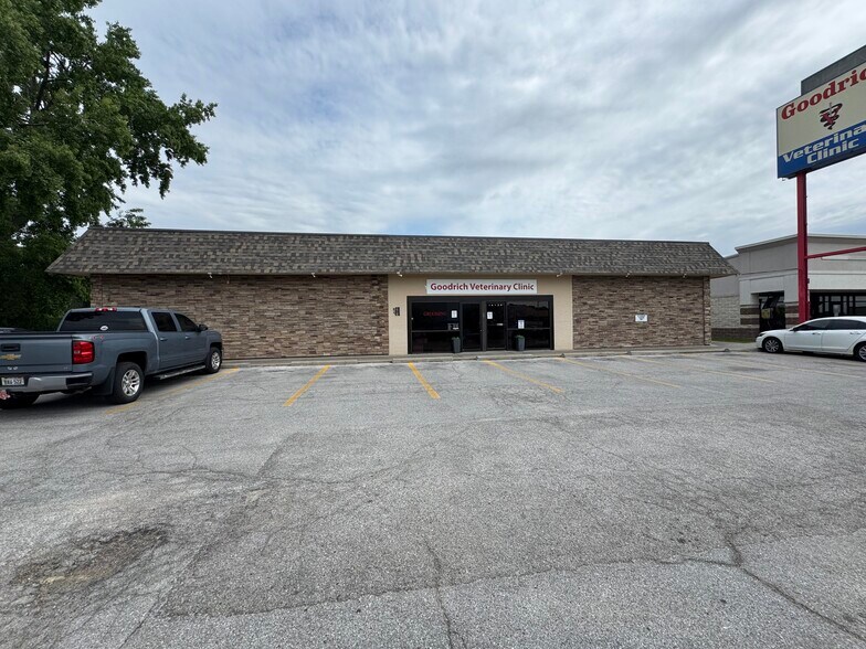 More Photos Of , Omaha General Retail For Sale