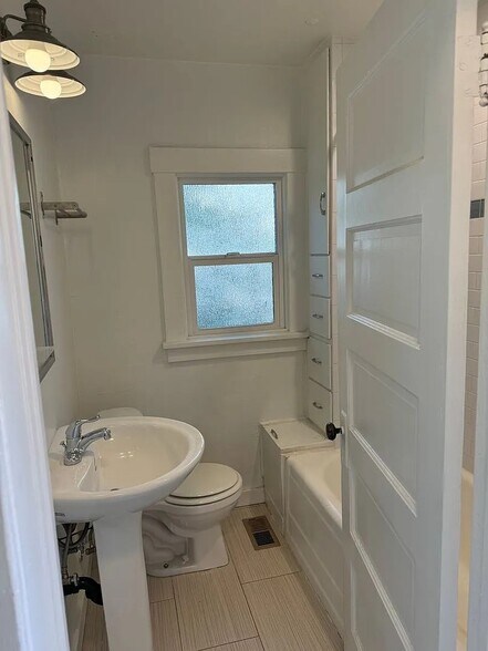 More Photos Of 326 Stewart St, Reno Apartments For Sale