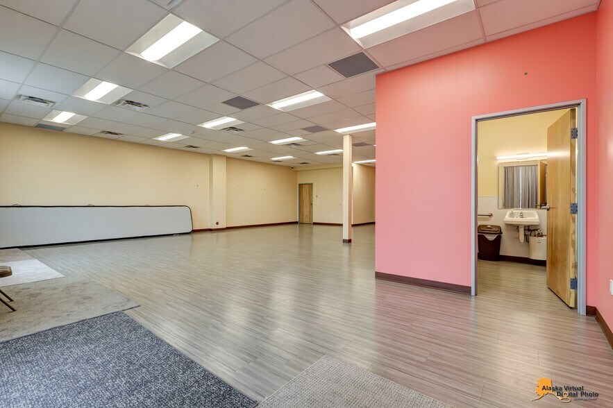 More Photos Of 1075 S Inner Springer Loop, Palmer Industrial For Sale