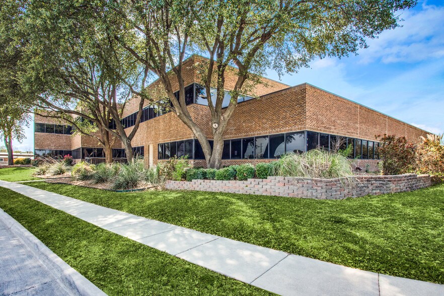 More Photos Of 6600 Paige Rd, The Colony Office For Lease