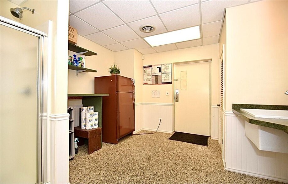 More Photos Of 4001 Cleveland Ave S, Canton Industrial For Sale