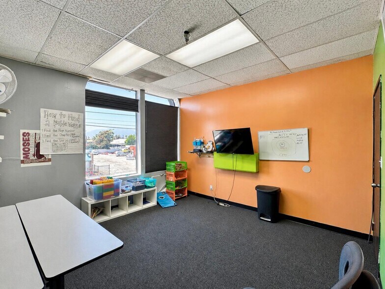 More Photos Of 909 N D St, San Bernardino Office For Sale