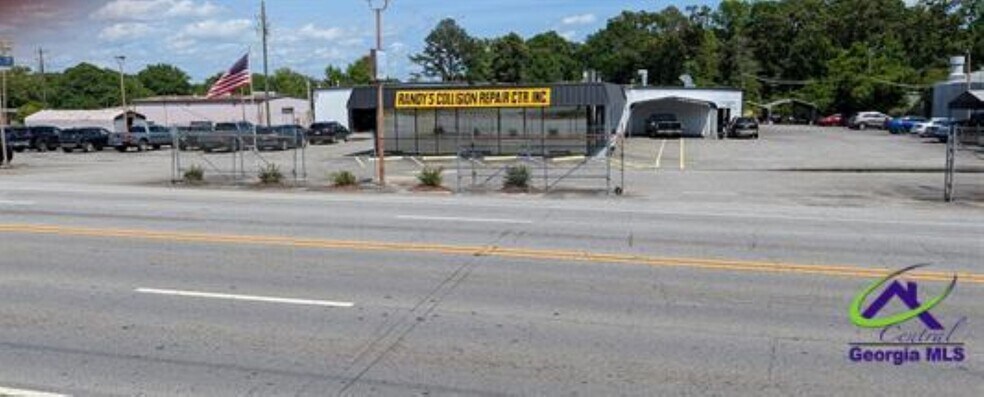 Primary Photo Of 614 N Davis Dr, Warner Robins Auto Repair For Sale
