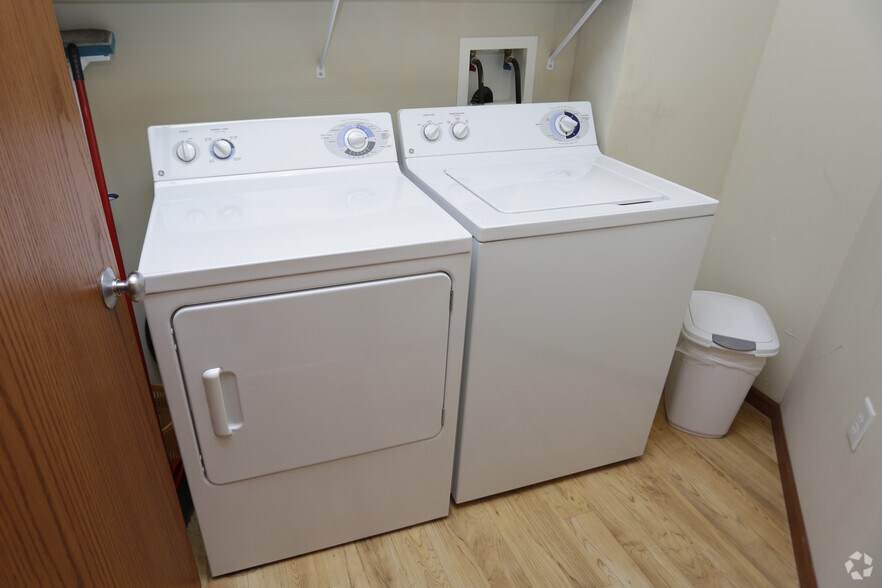 More Photos Of 4540 Snelling Ave, Minneapolis Apartments For Lease