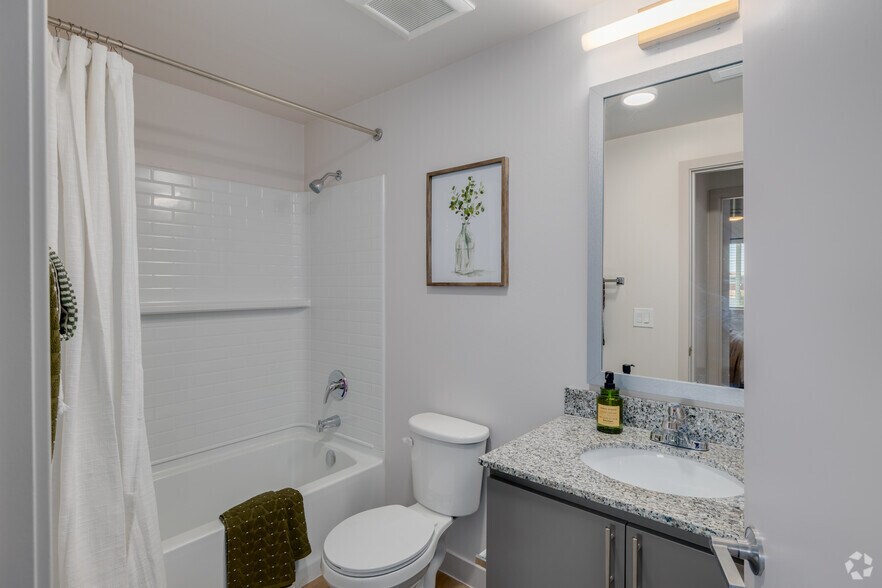 More Photos Of 424 W Main St, Mesa Apartments For Lease