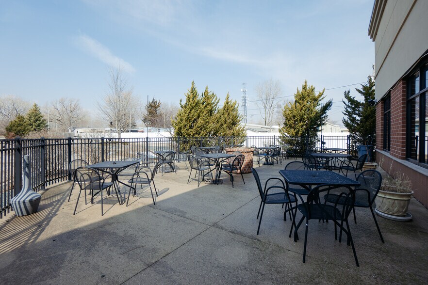 More Photos Of 525 N Peters Ave, Fond Du Lac Unknown For Lease