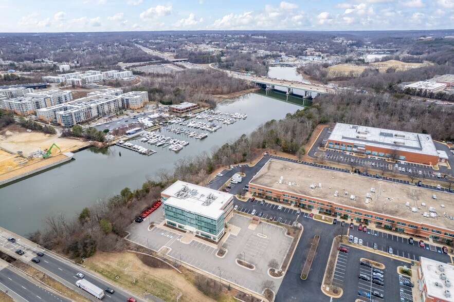 More Photos Of 10718 Richmond Hwy, Lorton Office For Lease