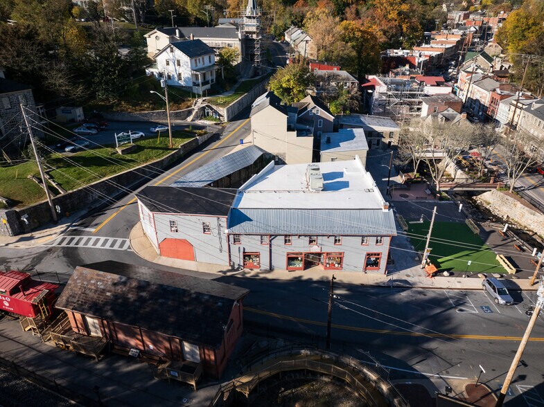 More Photos Of 3720 Maryland Ave, Ellicott City Freestanding For Lease