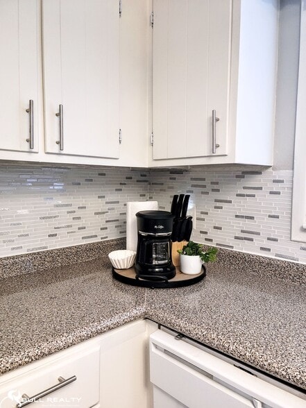 More Photos Of 641 Powder Springs St SE, Smyrna Apartments For Sale