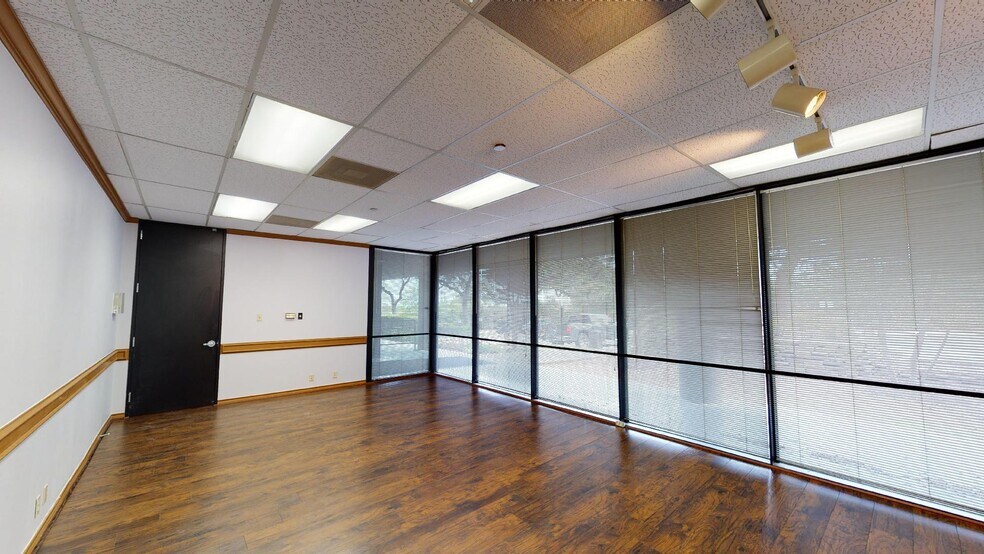 More Photos Of 1301 S Capital Of Texas Hwy, Austin Office For Lease