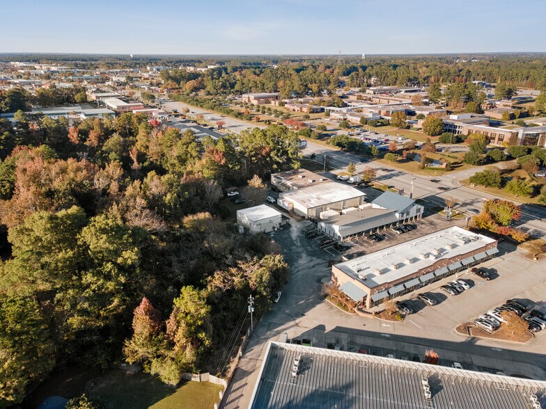 More Photos Of 411 Western Blvd, Jacksonville Medical For Lease