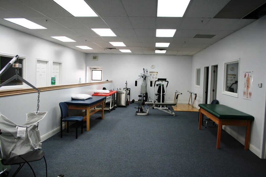 More Photos Of 555-561 E 1860 S, Provo Office For Sale