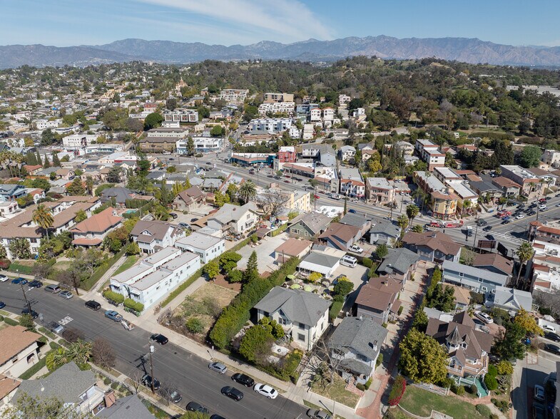 More Photos Of 844 E Kensington Rd, Los Angeles Specialty For Sale