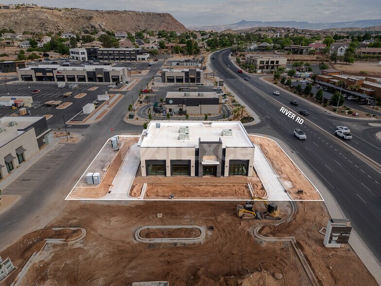 More Photos Of 1491 S River Rd, St George Restaurant For Sale