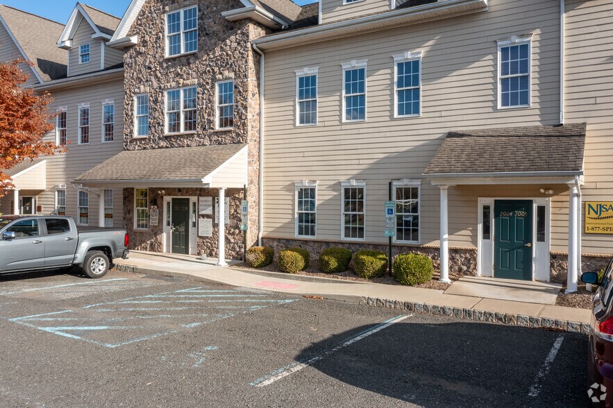 More Photos Of 5 Walter E Foran Blvd, Flemington Medical For Lease