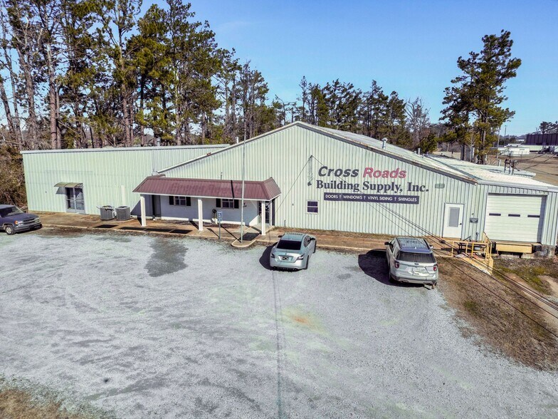 More Photos Of 2750 S Harper Rd, Corinth Manufacturing For Sale