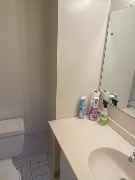 More Photos Of 3 Washington Cir NW, Washington Medical For Sale