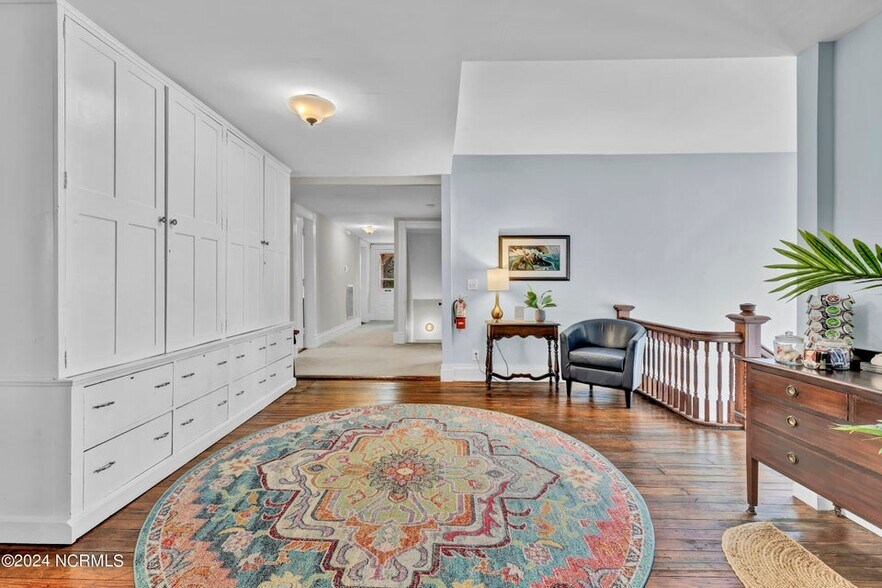 More Photos Of 412 S 3rd St, Wilmington Hospitality For Sale