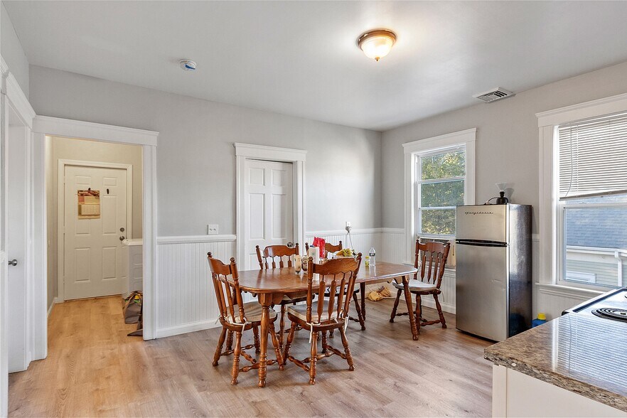 More Photos Of 36-38 Houghton St, Worcester Apartments For Sale