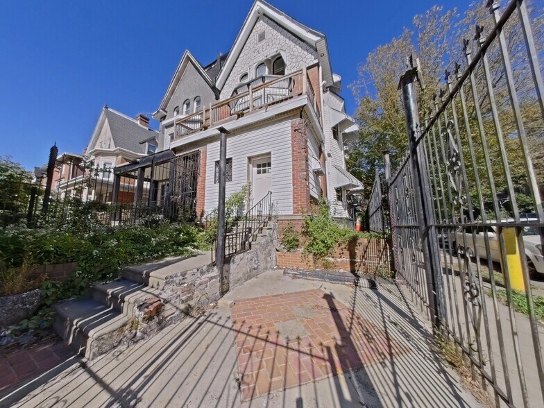 More Photos Of 5331 Wayne Ave, Philadelphia Apartments For Sale