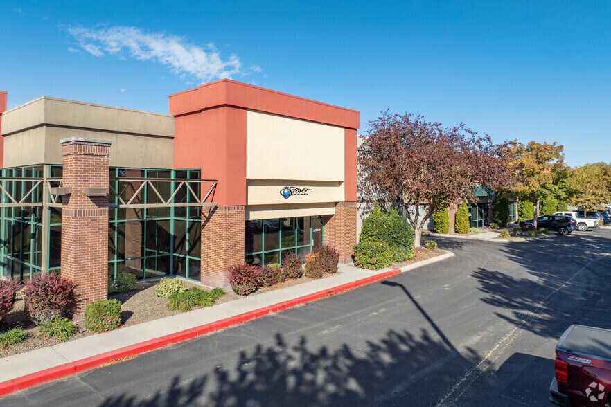 More Photos Of 280 E Corporate Dr, Meridian Research And Development For Lease