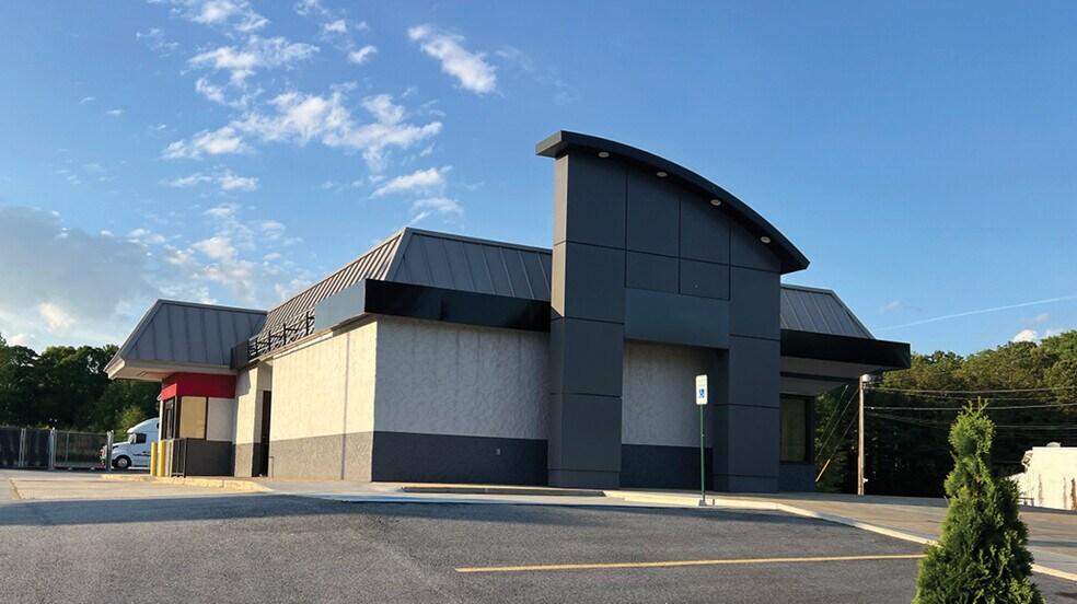 More Photos Of 100 Chevy Dr, Fountain Inn Fast Food For Lease