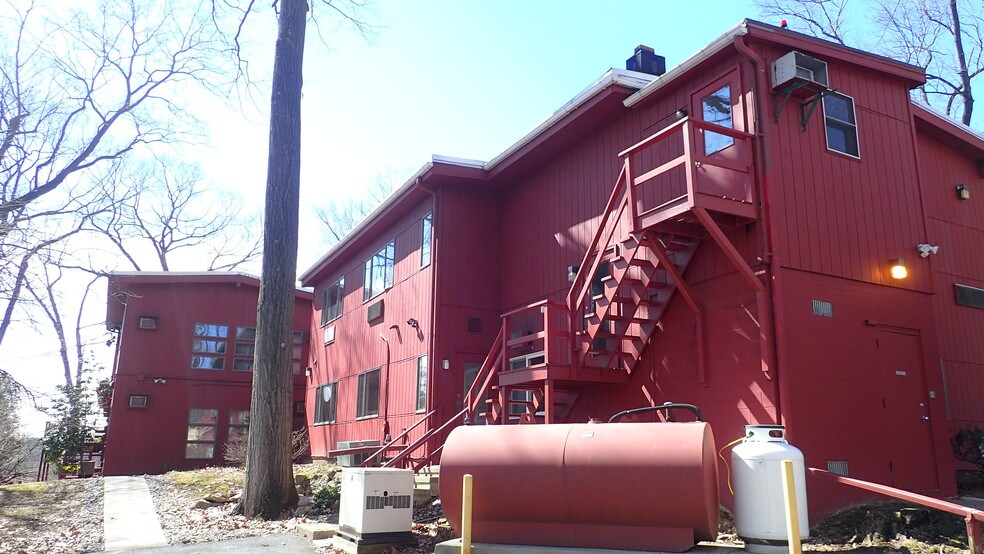 More Photos Of 3005 Brodhead Rd, Bethlehem Office For Sale