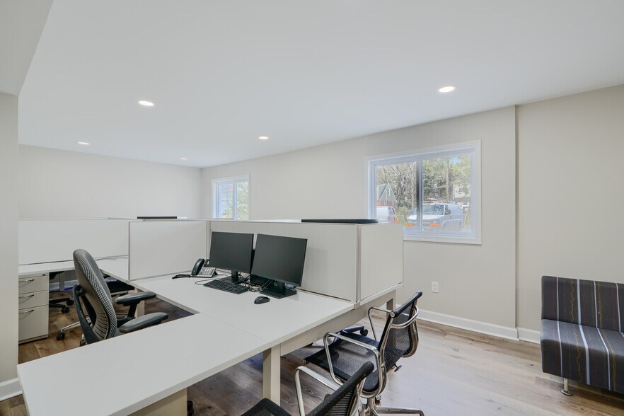 More Photos Of 716 S Main St, Bel Air Office Residential For Sale