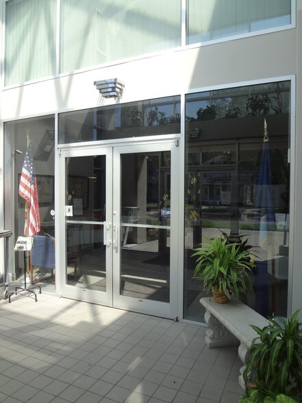 More Photos Of 222 W 6th St, Junction City Office For Sale