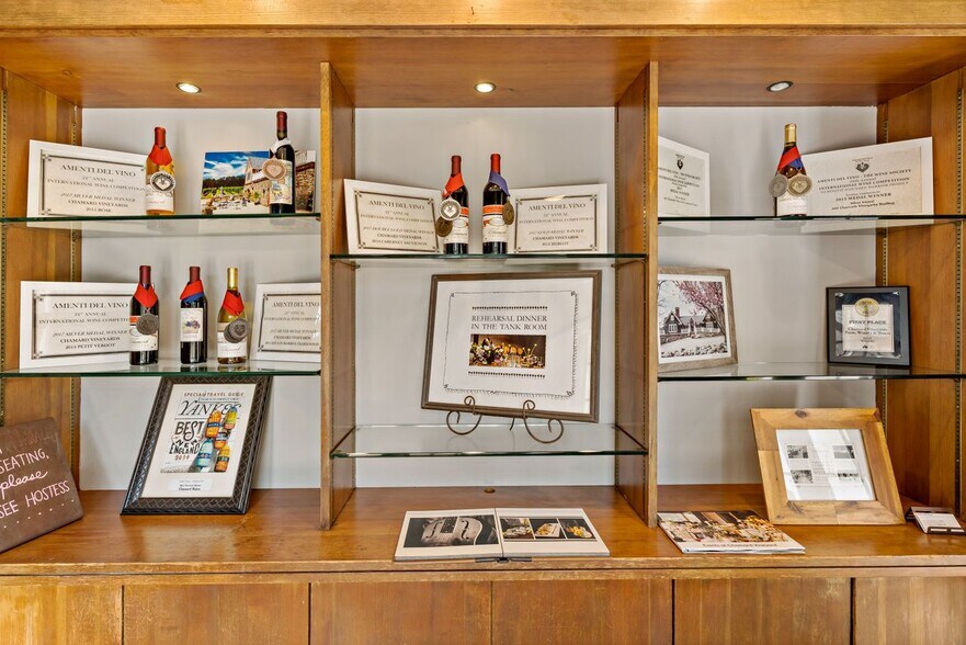 More Photos Of 115 Cow Hill Rd, Clinton Winery Vineyard For Sale