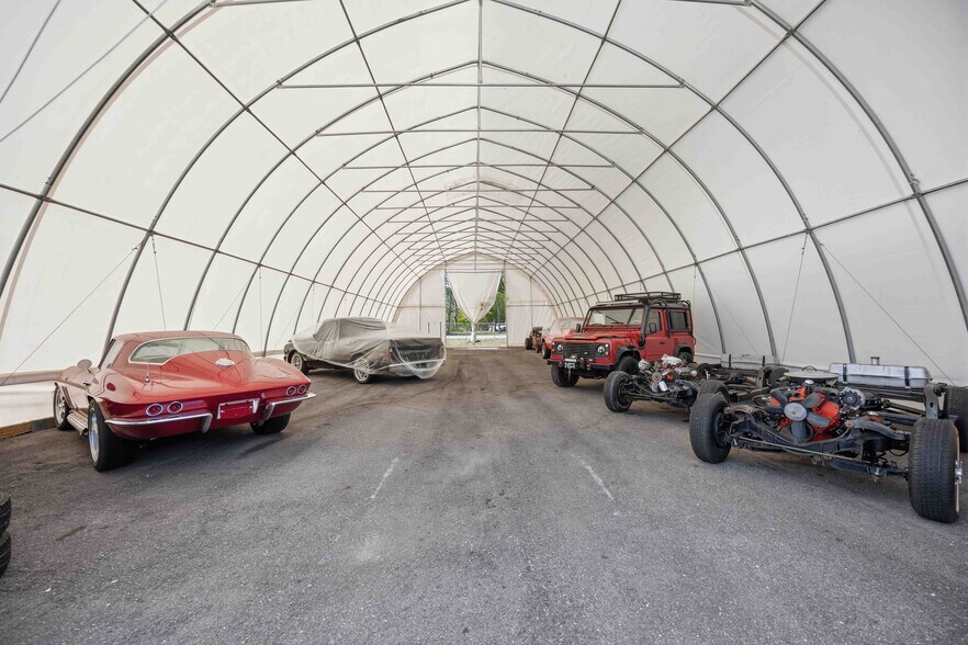 More Photos Of 180 Artists Ave, Englewood Warehouse For Sale