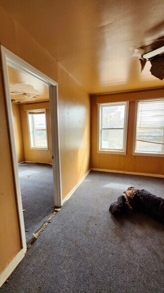 More Photos Of 406 Lfd Dr, Littlefield Apartments For Sale