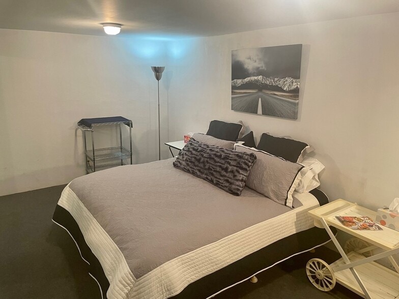 More Photos Of 50342 Brown Rd E, Sprague Specialty For Sale