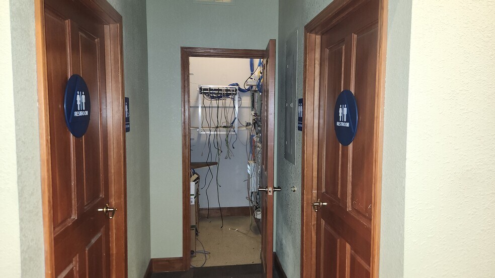 More Photos Of 1367 E Lassen Ave, Chico Office For Sale