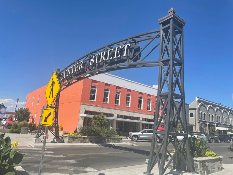 More Photos Of 25-37 W Center St, Logan Office For Lease