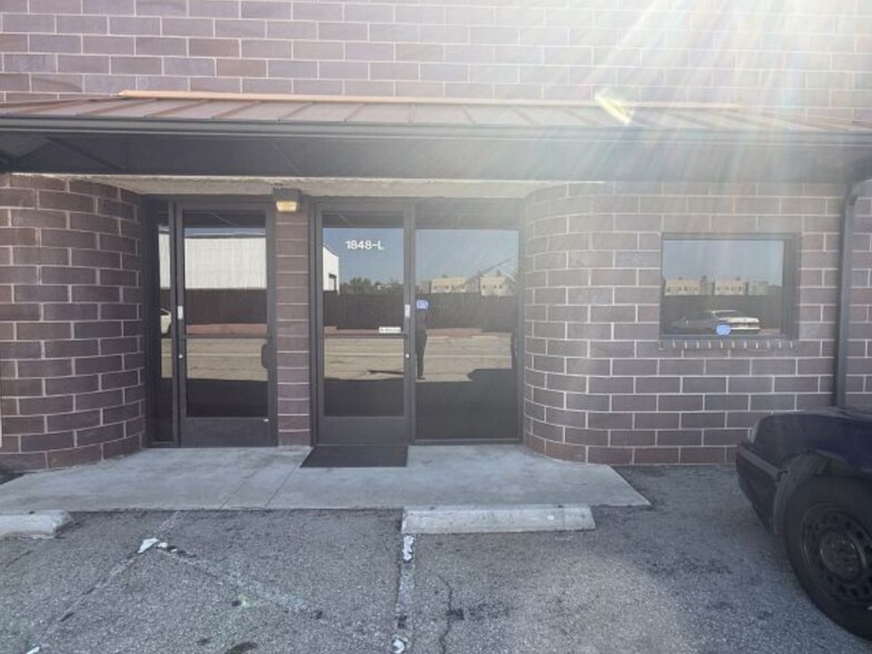 More Photos Of 1842 W 11th St, Upland Warehouse For Sale